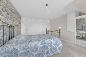 Photo 28- click for photo gallery